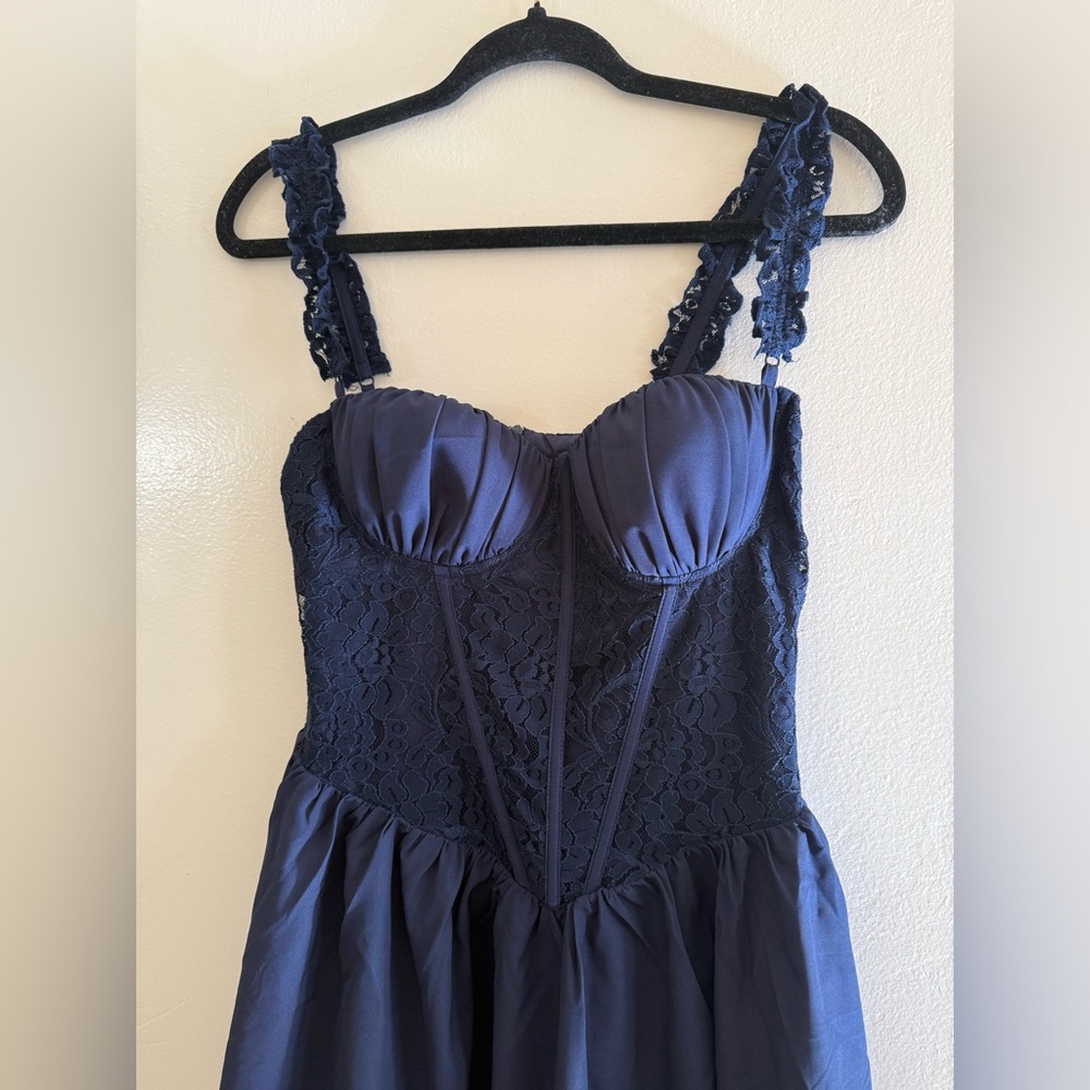 Elegant Navy Blue Dress - Picture 4 of 7